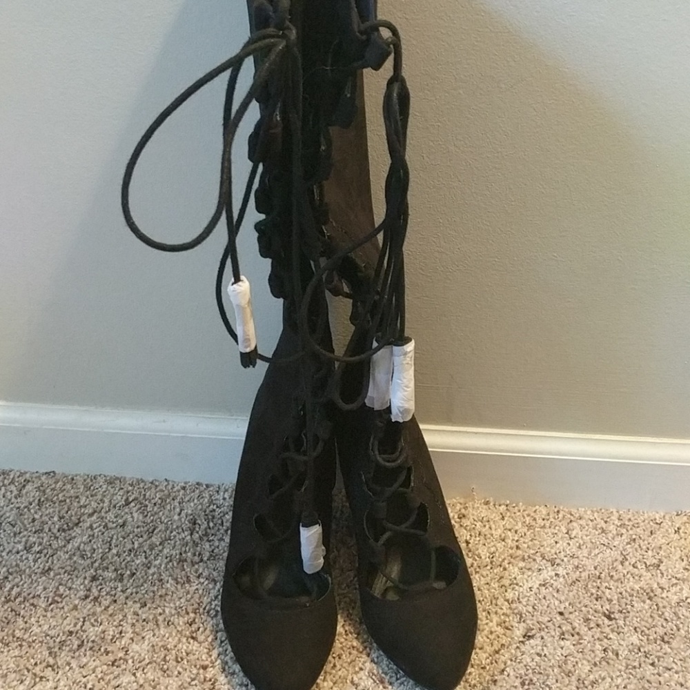 Lace up Knee Boots
